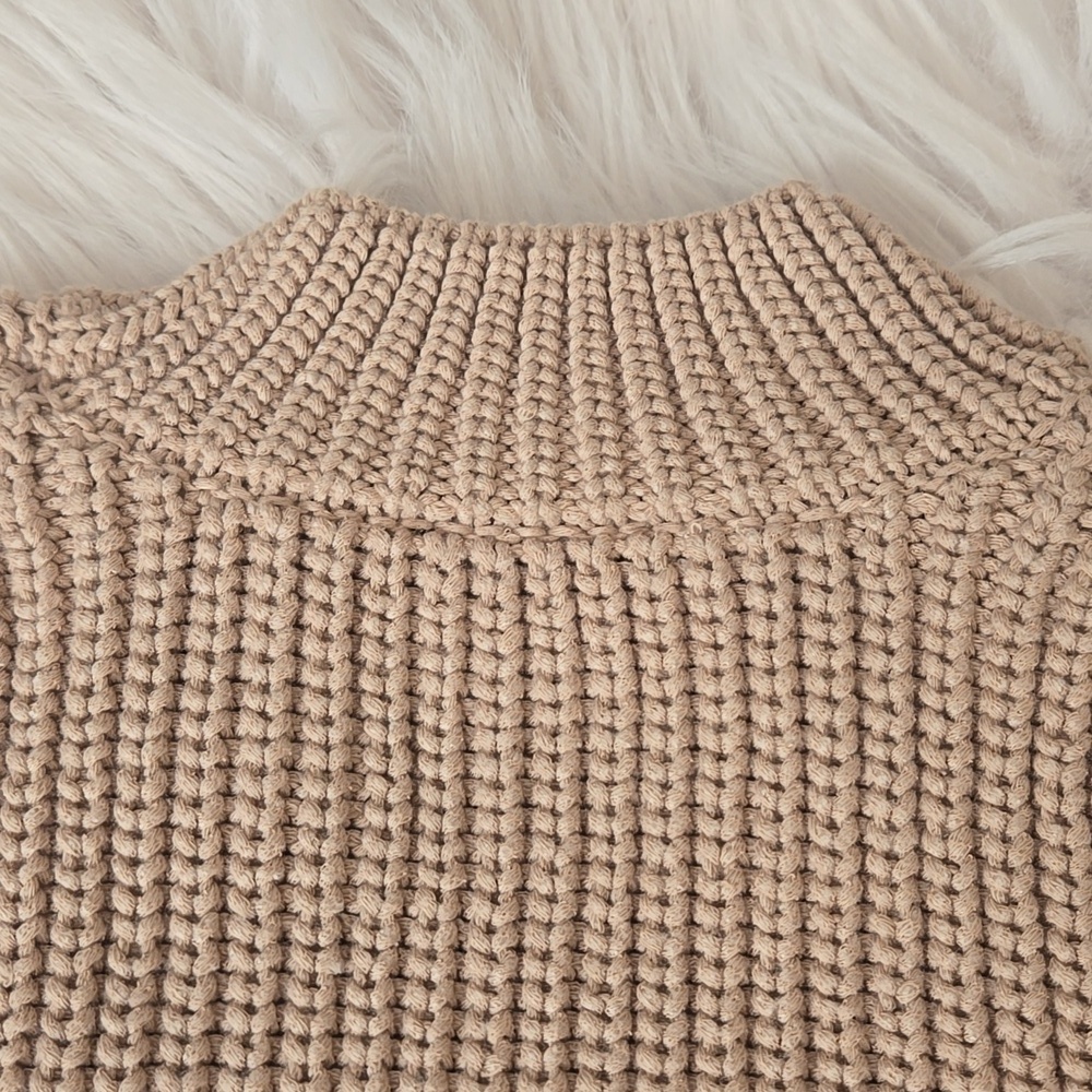 Express Sweater Size Small - Picture 7 of 8